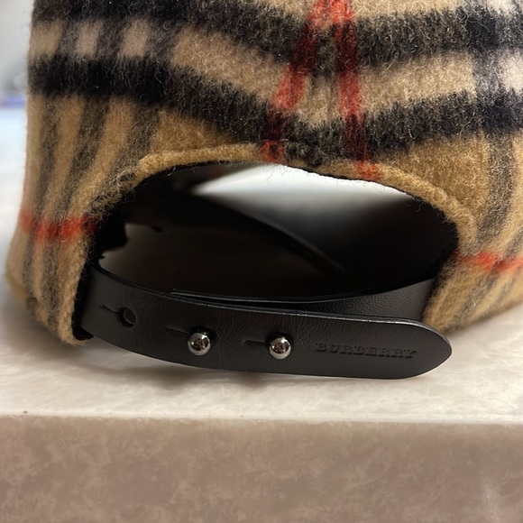 Authentic wool Burberry check baseball cap. Like new condition. - Picture 8 of 11